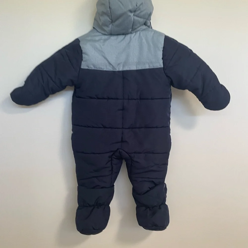 OshKosh B'gosh Navy and Light Blue Snow Puffer Jumper 6/9mo